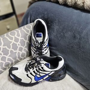 Nike Men’s Running Shoes - White & Blue